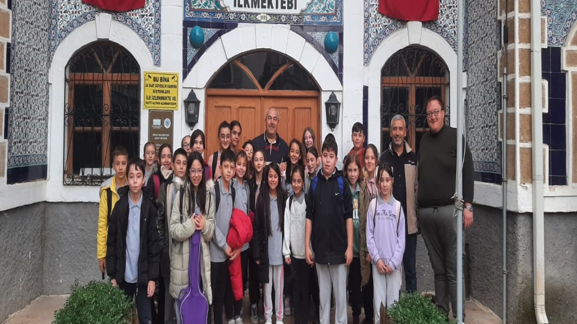 Çedes Projesi Kapsamında Öğrencilerimiz Kent Müzesine Gezi Düzenledi