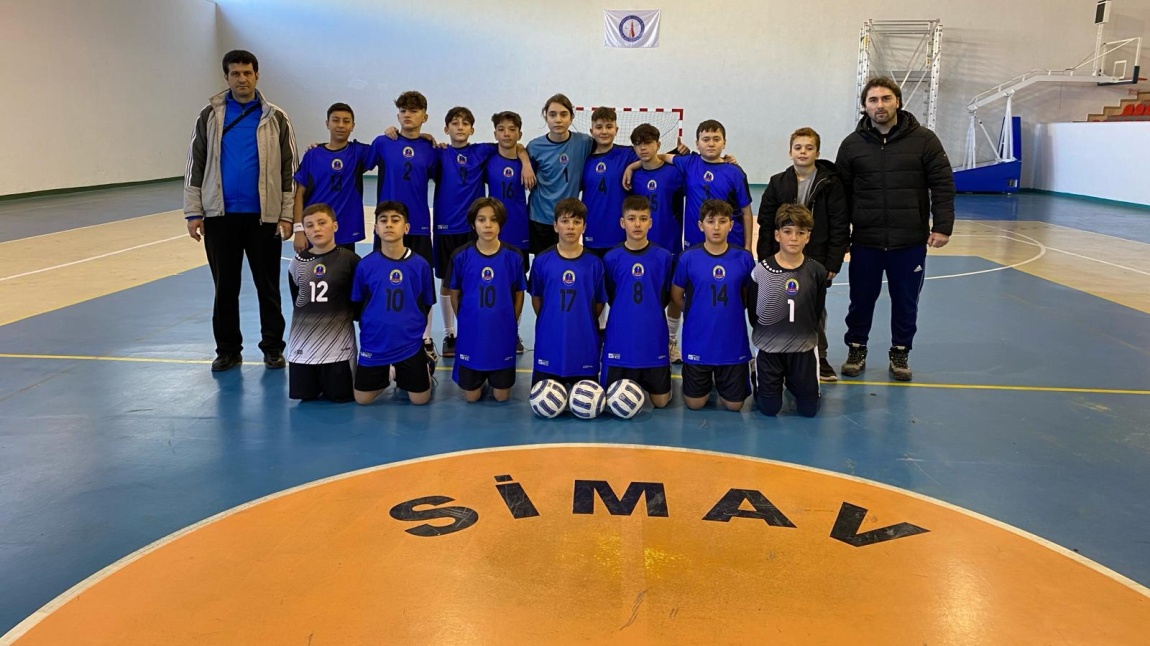 Yıldız Erkekler Futsal Takımımız İlçe 2. si Oldu