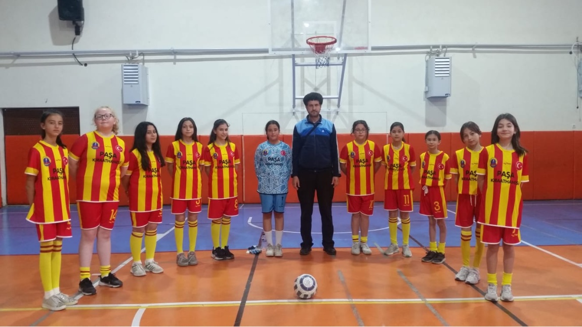 Küçük Kızlar Futsal Takımımız Simav Şampiyonu Oldu